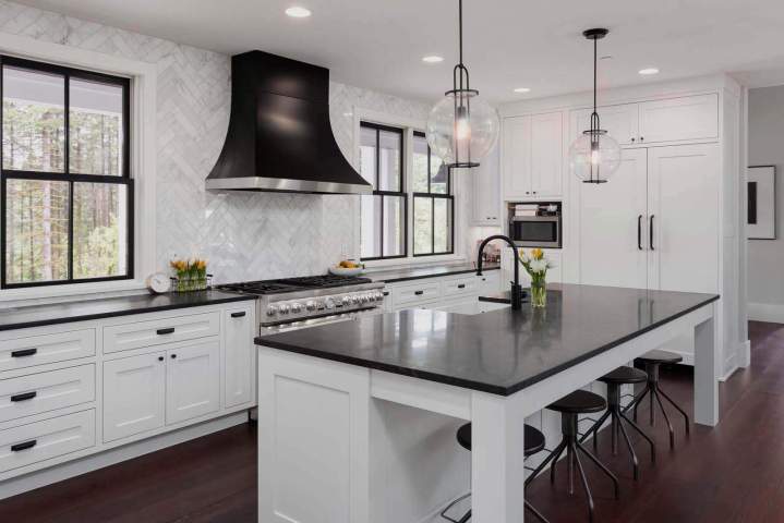 How Do You Choose the Ideal Material for a Kitchen Countertop?, Montréal